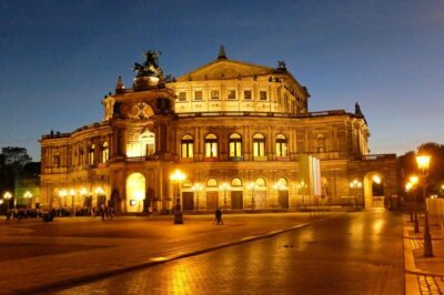 Dresden: Shared Small Group Walking Tour in English - From the river square to the Royal Palace viewpoints