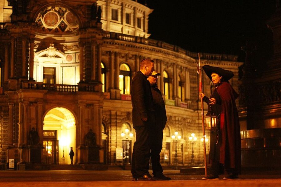 Dresden: Walking Tour with a Night Watchman including a Meal - Beer, wine, and non-alcoholic drinks: easy to match your plan