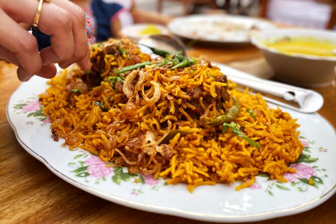 Dubai Souks, Food & Culture Walking Tour - Old Dubai on Foot: What This Tour Really Feels Like