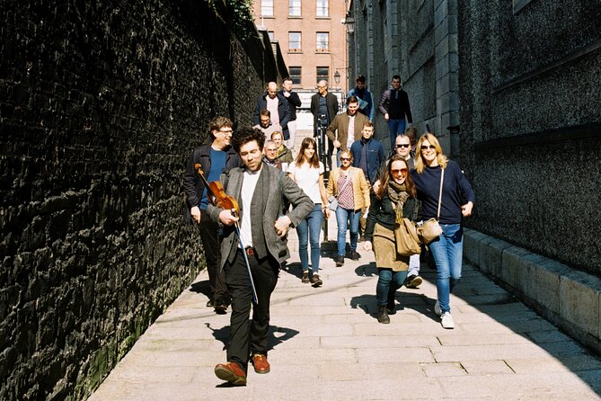 Dublin Traditional Irish Music Walking Tour with Live Performance - Why Irish Music Changes How You See Dublin’s Old Center