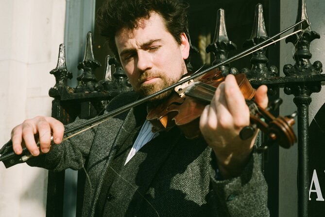 Dublin Traditional Irish Music Walking Tour with Live Performance - Two Hours of History With Songs: The Best Way to Handle the Street Noise