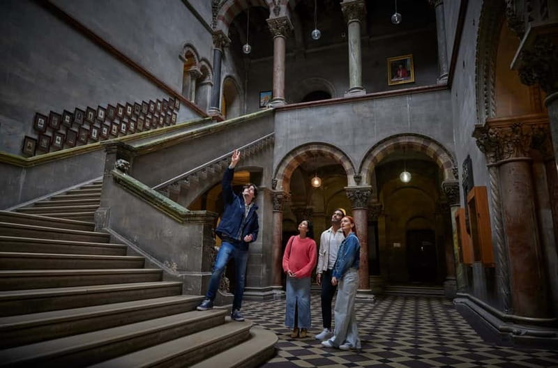 Dublin: Trinity College Campus Guided Walking Tour - Entering Trinity College Dublin’s student world in 45 minutes