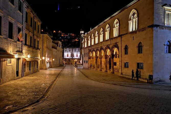 Dubrovnik By Night Walking Tour - Dubrovnik After Dark: Why This 90-Minute Walk Makes Sense