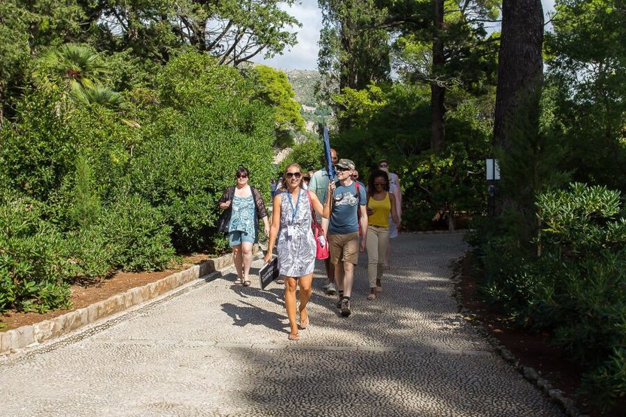 Dubrovnik: Game of Thrones&Lokrum Island Walking Tour - Staying on Lokrum: last ferry rule and no overnight stays