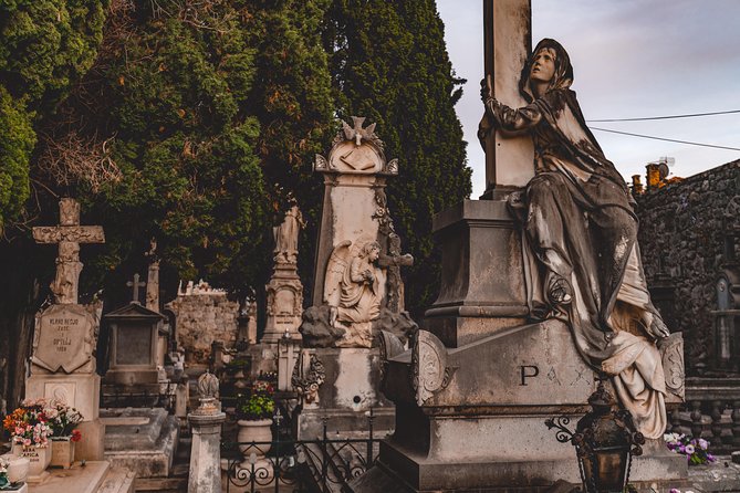 Dubrovnik Ghosts and Mystery Walking Tour - Why an after-dark ghost walk beats daytime crowds