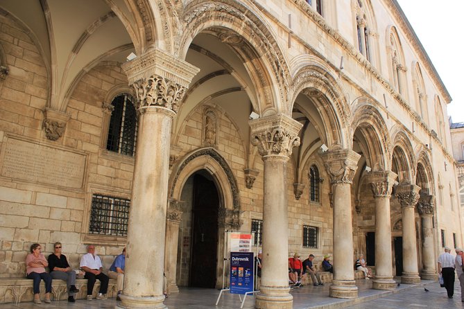 Dubrovnik: Old Town Walking Tour - Old Port Dubrovnik: your 90-minute takeaway lands near the water
