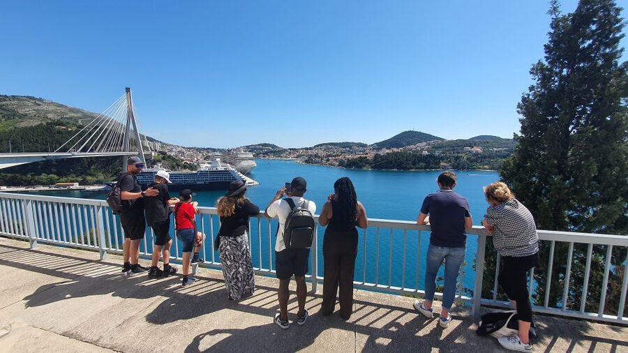 Dubrovnik: Panoramic Ride and Old Town Guided Walking Tour - Ombla river and Franjo Tuđman Bridge: the stops that give you Dubrovnik context