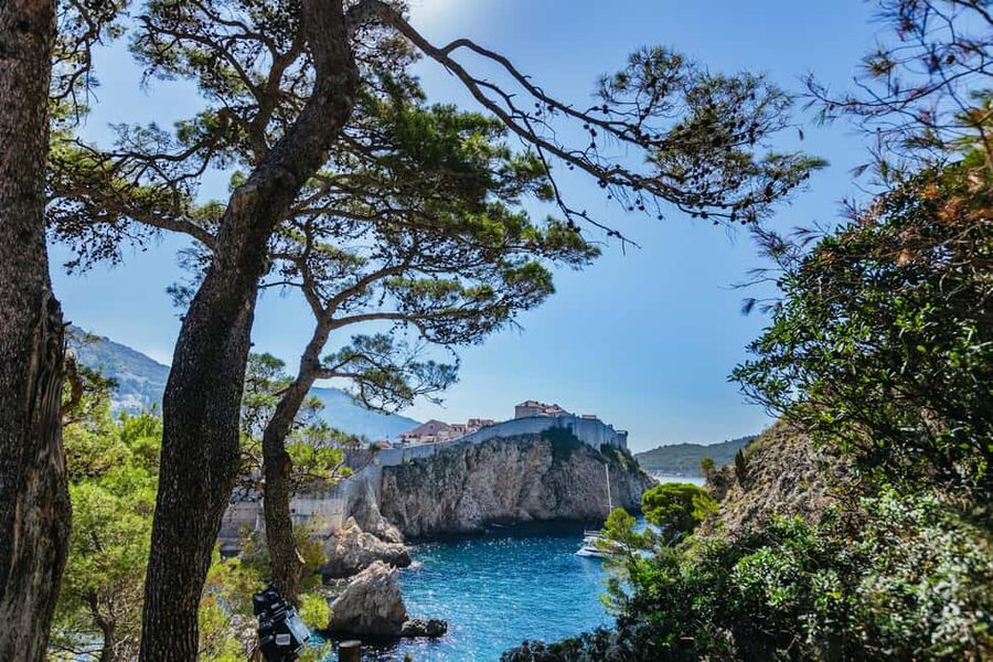 Dubrovnik: The Original Game of Thrones Tour & Lokrum Option - What makes the guide matter: energy, pacing, and story clarity