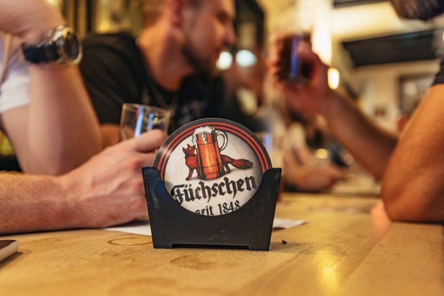 Düsseldorf: Altbier-Safari Beer Walking Tour - Starting at Burgplatz and the Schloßturm: your two-hour walking base