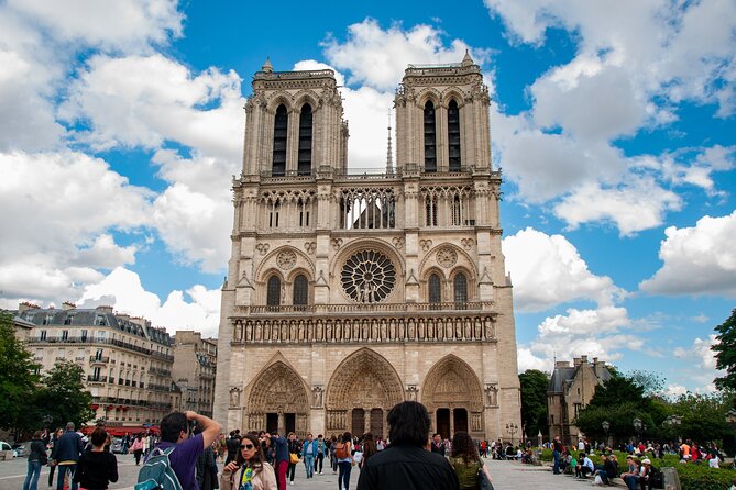 Early Access Paris Notre Dame Cathedral Walking Tour - Flower Market, Palais de Justice, and the Island’s Darker Side