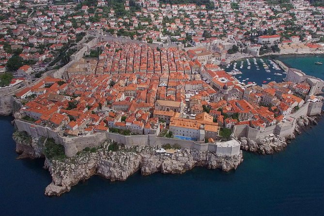 Early Bird Dubrovnik History Tour – 7:30 Start - Stop 1: Amerling Fontana for Orientation in 10 Minutes