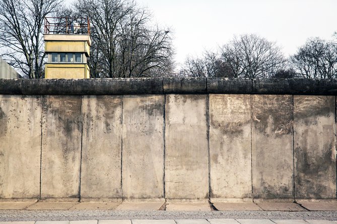 East Berlin and the Berlin Wall 2-Hour Walking Tour - Entering East Berlin: Cold War drama, built into the streets