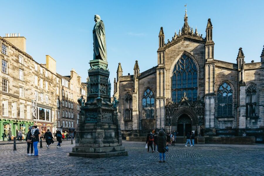 Edinburgh: 3-Hour Guided Walking Tour - Start at Usher Hall and get oriented fast