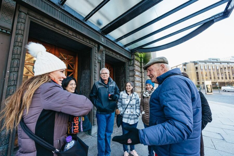 Edinburgh: 3-Hour Guided Walking Tour - Royal Mile sights and why Castle views matter (without entering)