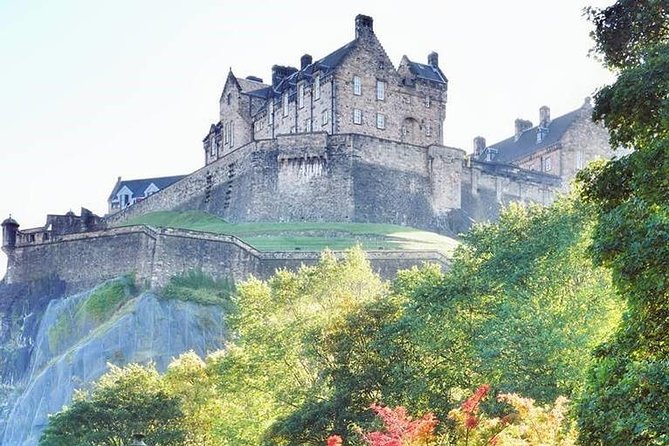 Edinburgh Castle Guided Walking Tour in English - Price and Value for $52.70: when this tour makes sense