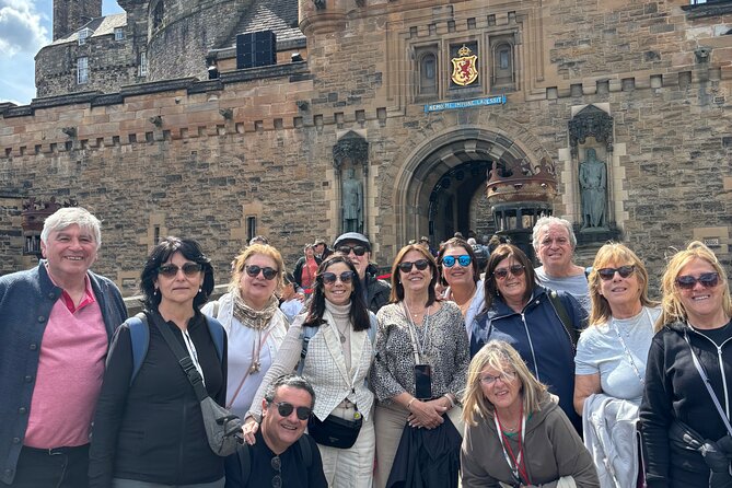 Edinburgh Castle & Royal Mile Walking Tour - Ticket Included - Key highlights at a glance