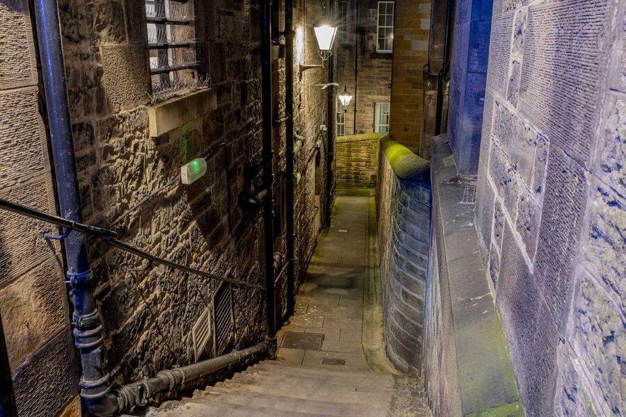 Edinburgh: Dark Secrets of the Old Town Ghost Walking Tour - Burke and Hare: Westport Murderers and the 19th-Century Corpse Trade