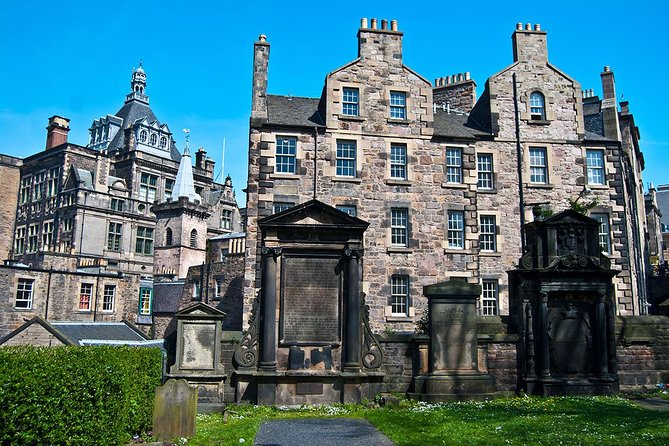 Edinburgh Darkside Walking Tour: Mysteries, Murder and Legends - Should you book this Edinburgh Darkside Walking Tour?