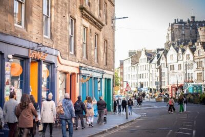 Edinburgh: Guided Harry Potter Walking Tour - Waverley Station and Old College: Where the Real Story Begins