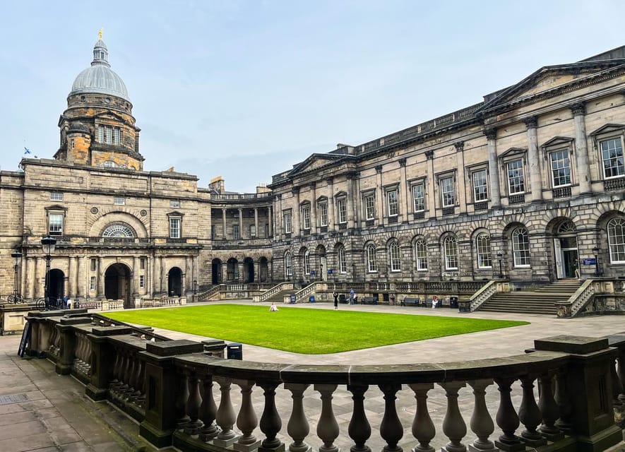 Edinburgh: Guided Harry Potter Walking Tour - Walking the Last Stretch to Edinburgh Castle