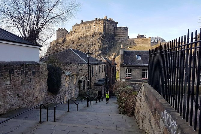 Edinburgh: History Lovers Old Town Walking Tour - Why This Old Town Walk Works on Your First Day