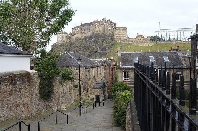 Edinburgh: History Lovers Old Town Walking Tour - Greyfriars: The Graveyard That Inspires Writers