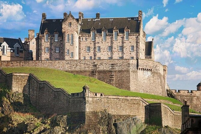 Edinburgh Skip-the-Ticket-Line Castle Walking Tour - Price and value: does $51 make sense?