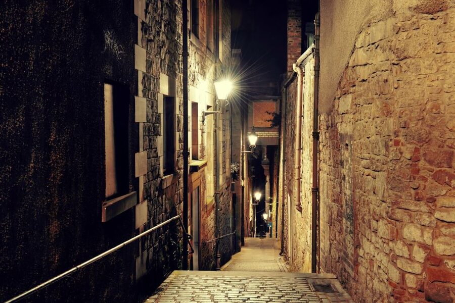 Edinburgh: The Dark Side Walking Tour - Key takeaways before you go