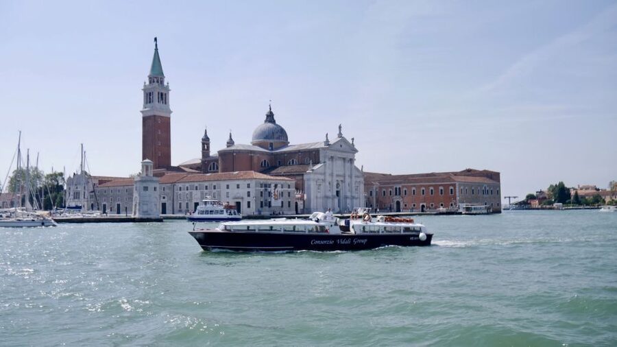 Evening Walking Tour with optional motorboat Ride - Should you book this Venice evening walk?