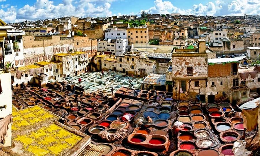 Explore Fes: Unforgettable Guided Walking Tour of the Medina - Meeting in Oued Zhoune: getting started without stress