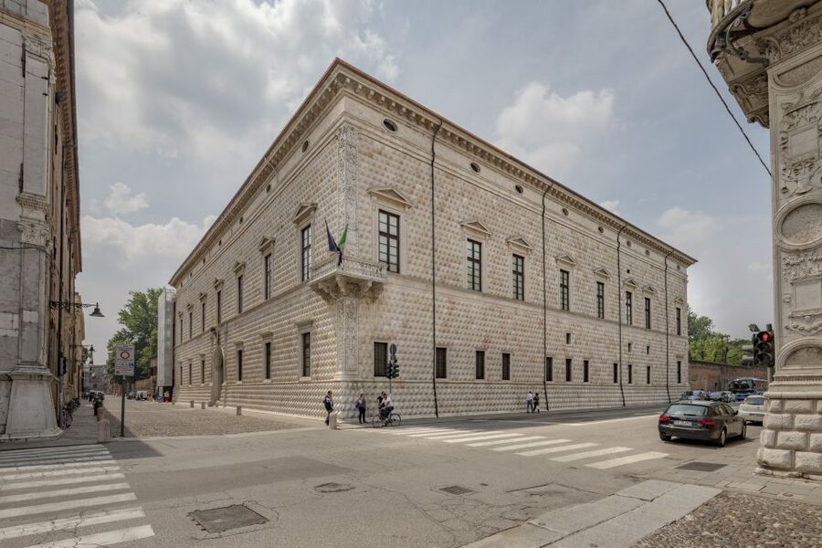Ferrara: City Highlights Walking Tour with Local Guide - Corso Ercole I d’Este and Biagio Rossetti’s Renaissance addition