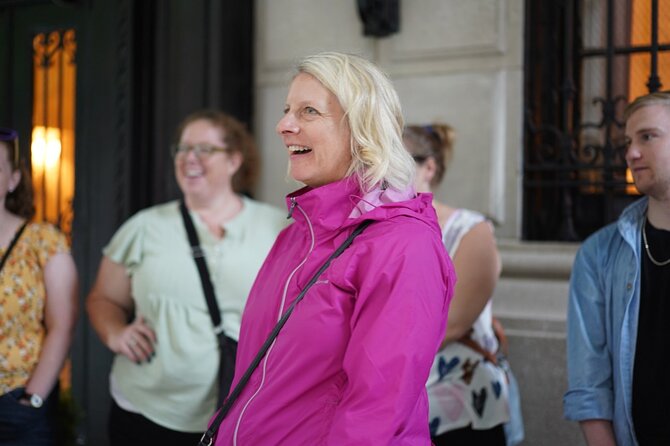 Fifth Avenue Gilded Age Mansions Walking Tour - Temple Emanu-El and the Frick Collection: culture with street presence