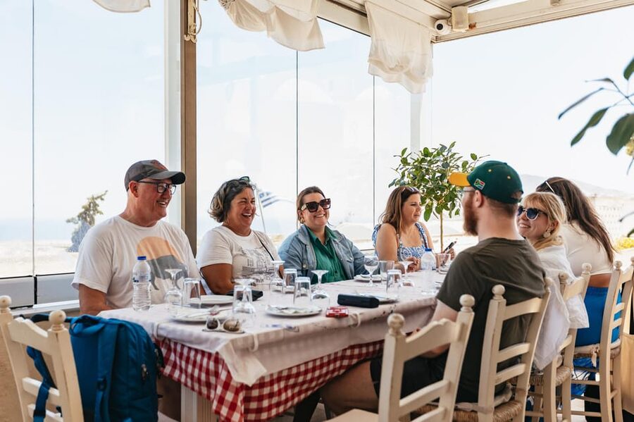 Fira: Guided Foodie Walking Tour with Tastings - Mezes in a traditional tavern: learning the Santorini way to eat