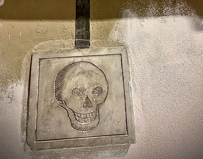 Florence: Dark Mysteries and Legends Guided Walking Tour - Key things I’d clock before you go
