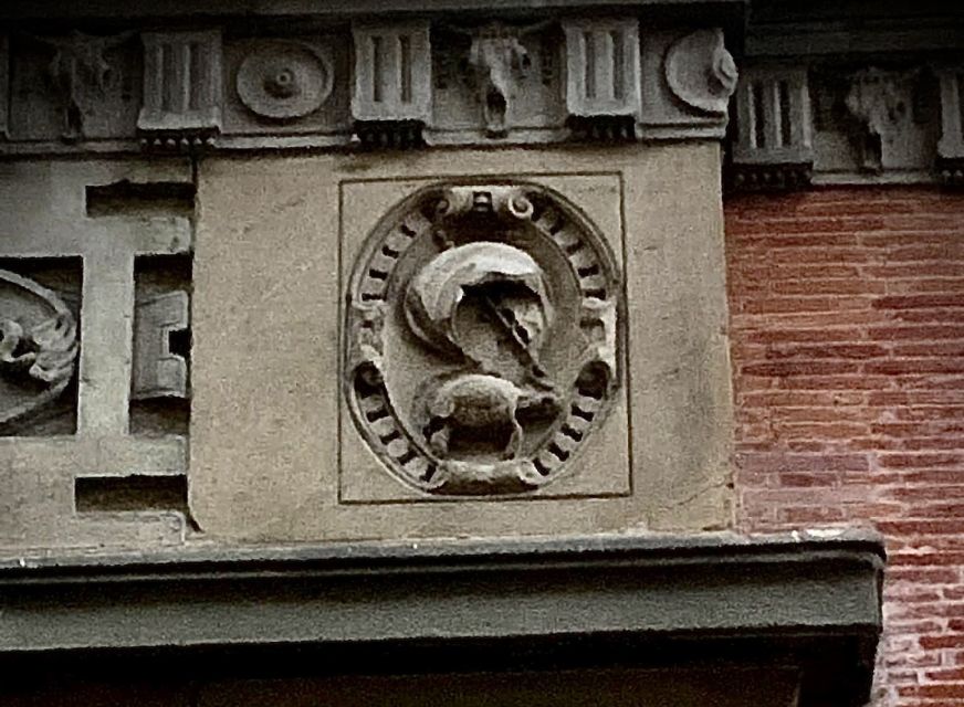 Florence: Dark Mysteries and Legends Guided Walking Tour - Piazza della Santissima Annunziata and Brunelleschi’s Renaissance footprint