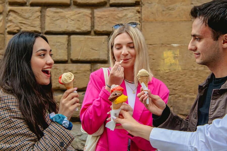Florence: Guided Food Walking Tour with Tuscan Classics - Meeting at Schiaccia Passera: Getting Started and Staying Oriented