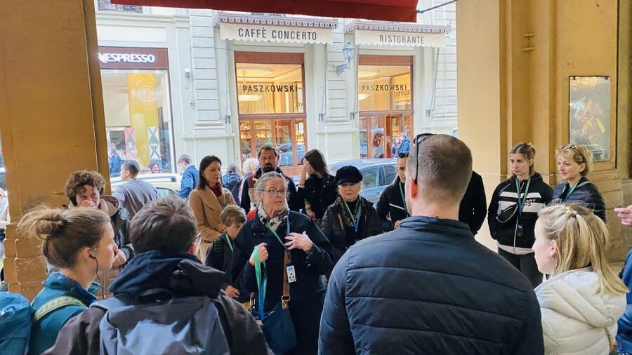 Florence: Guided Walking Tour - Palazzo Medici Riccardi: the Medici story starts early