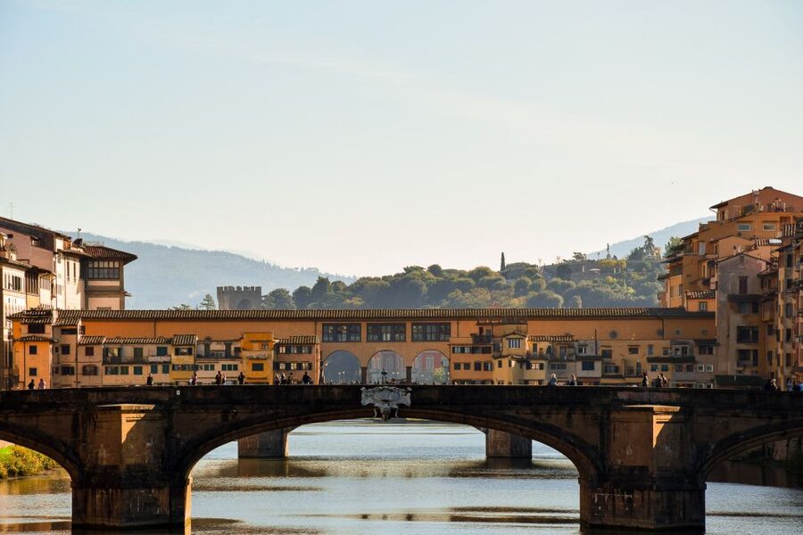 Florence: Mysteries of the Medici Guided Walking Tour - Guides, Languages, and the Small-Group Advantage