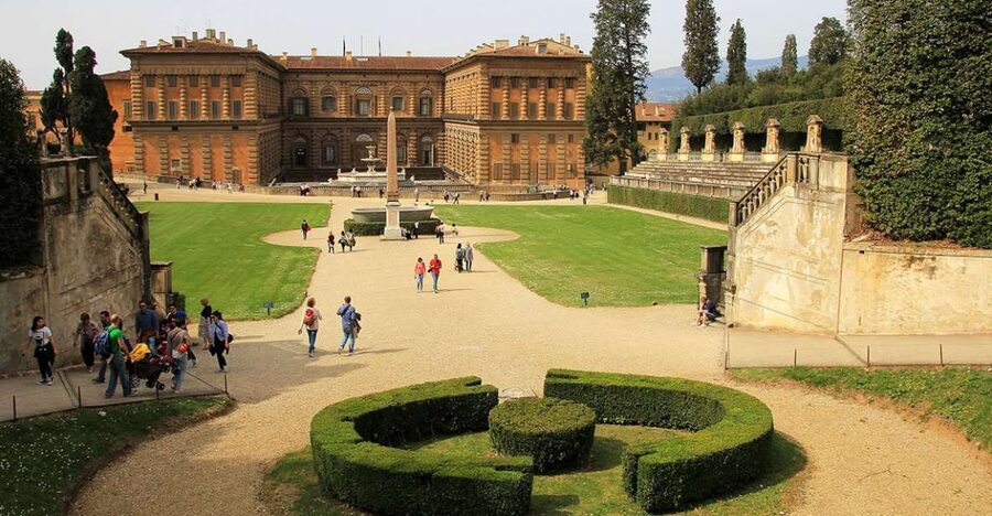 Florence: Pitti Palace and Boboli Gardens Walking Tour - Pitti Palace: Medici power, big art names, and the palace as a story