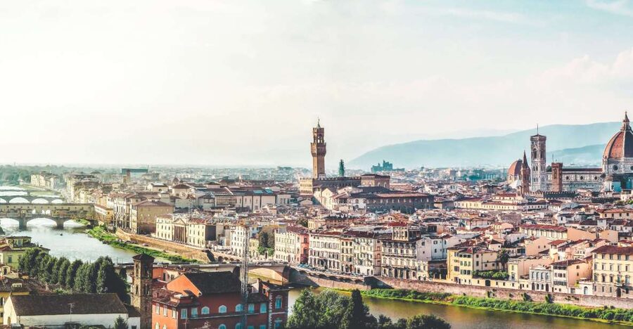 Florence: Private Customized Walking Tour with a Local Guide - Getting Your Bearings: Neighborhood Tips and Local Logistics