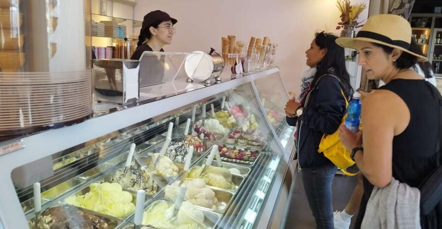Florence: Street Food Walking Tour with Wine - Pace, Group Size, and What to Bring