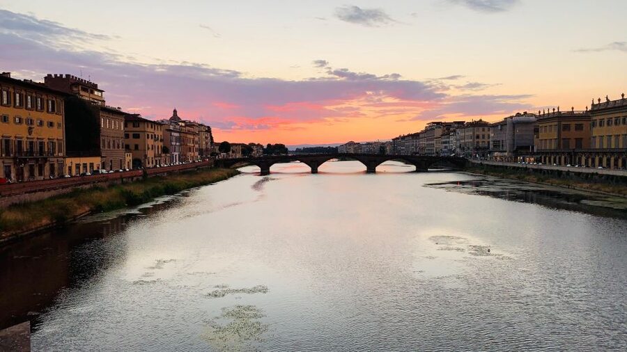 Florence: The Medici Family Guided Walking Tour - Palazzo Medici Riccardi: The First Big Signal You’re in the Right Place