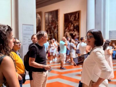 Florence: Uffizi & Accademia Small Group Walking Tour - Accademia first: setting the tone with Michelangelo’s David