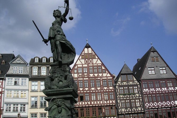 Frankfurt Highlights English Walking Tour - Meeting on Braubachstraße and What the Group Experience Feels Like