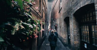 French Language: Original Harry Potter Walking Tour - Getting sorted: Hogwarts House fun inside Muggle London