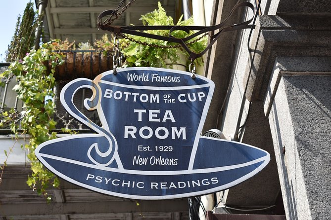 French Quarter Historical Sights and Stories Walking Tour - Royal Street: Shopping, Street Performers, and Story Leads