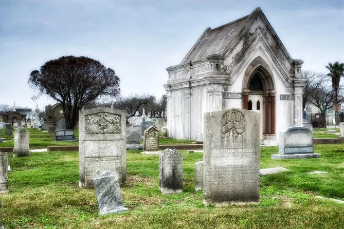 Galveston's Haunted Cemetery Walking Tour - Getting to 43rd Street & Avenue K (and starting fast)