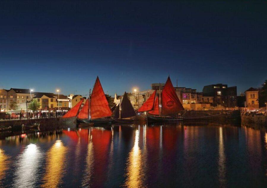Galway: Dark History Guided City Walking Tour - Why this after-dark walk feels different in Galway