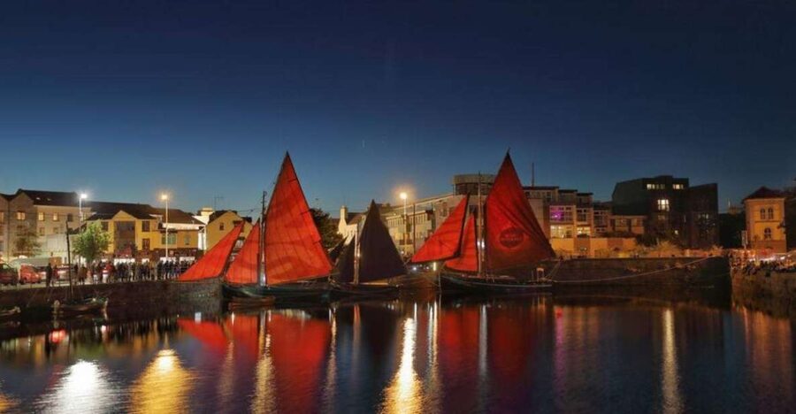 Galway: Dark History Guided City Walking Tour - Meeting in Eyre Square and what the 1.5 hours is like