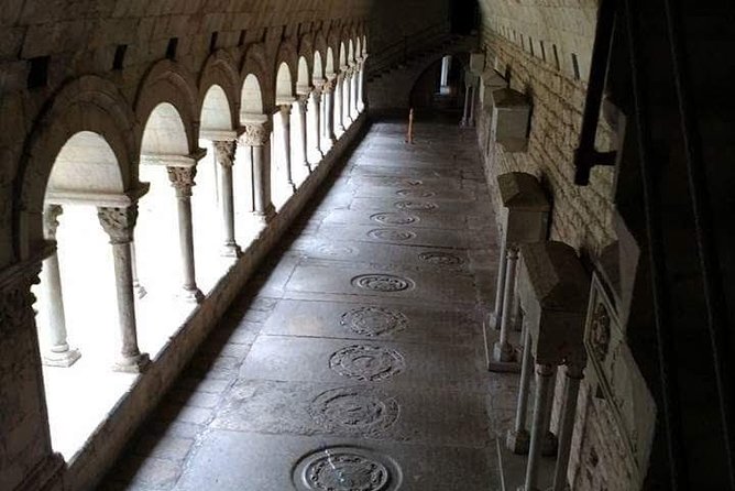 Game Of Thrones Walking Tour in Girona - Jewish Quarter Lanes: Claveria and Sant Llorenc as Braavos